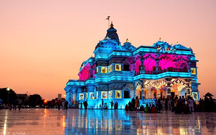 Prem Mandir, Vrindavan